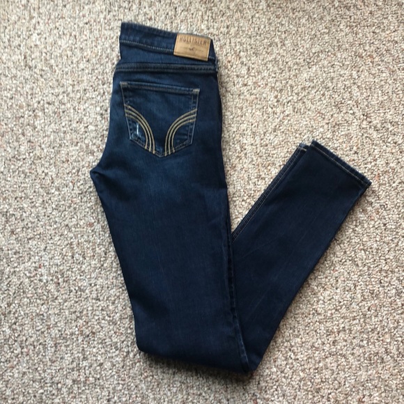 Hollister Skinny Jeans - Picture 1 of 7